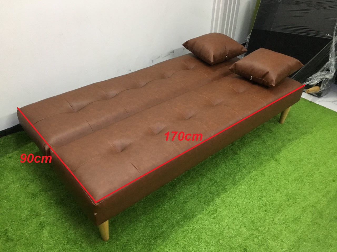 Ghế dài sofa bed và bàn tròn nội thất phòng khách- SB16--Simili--Nâu