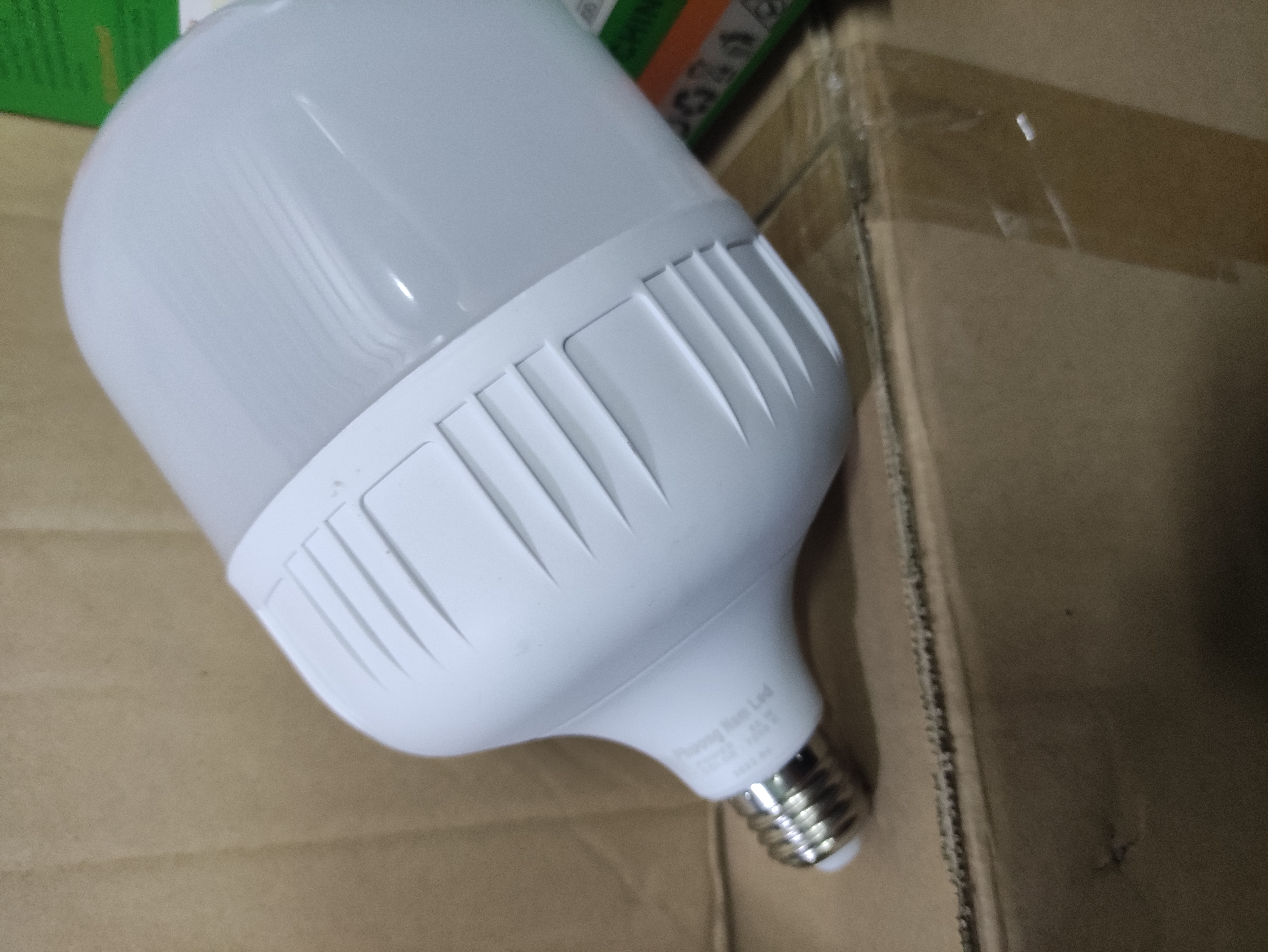 Bóng đèn led công suất lớn 65w