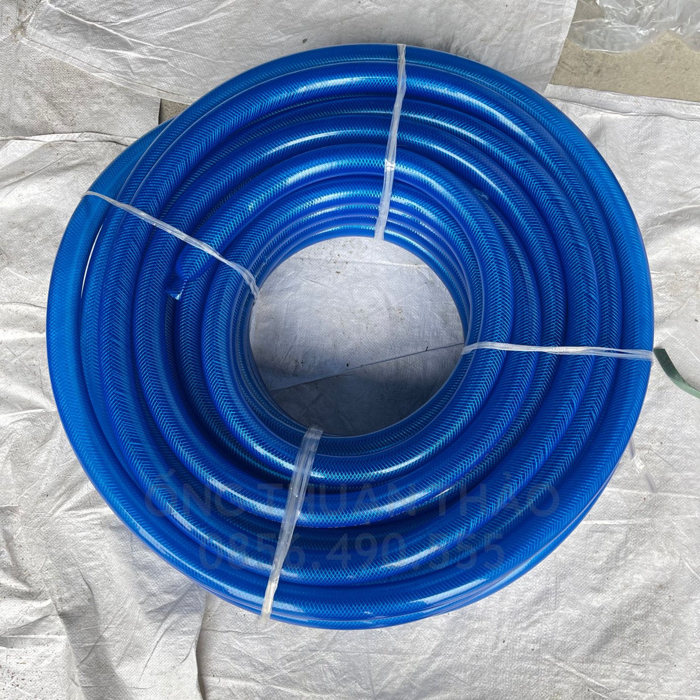 ỐNG NHỰA PVC LƯỚI DẺO PHI 35MM - ỐNG NHỰA MỀM DẪN NƯỚC- ỐNG THUẬN THẢO