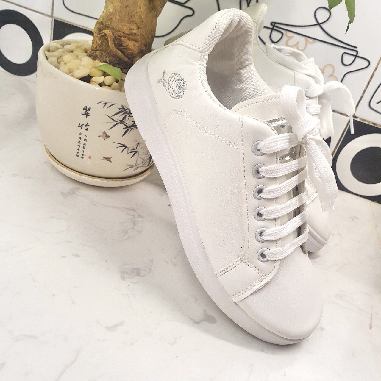 Giày thể thao sneaker nữ phong cách hàn quốc, màu trắng đế cao HMS-HC88