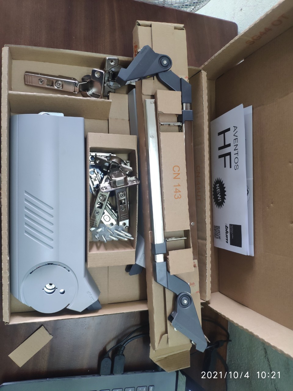 Tay nâng blum f22, tay nâng blum f25