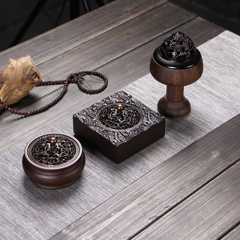 Lư đốt trầm hương hình tròn KT:10.5x5.5cm nhang nụ, nhang vòng bằng gỗ mun chống cháy - LDT04.