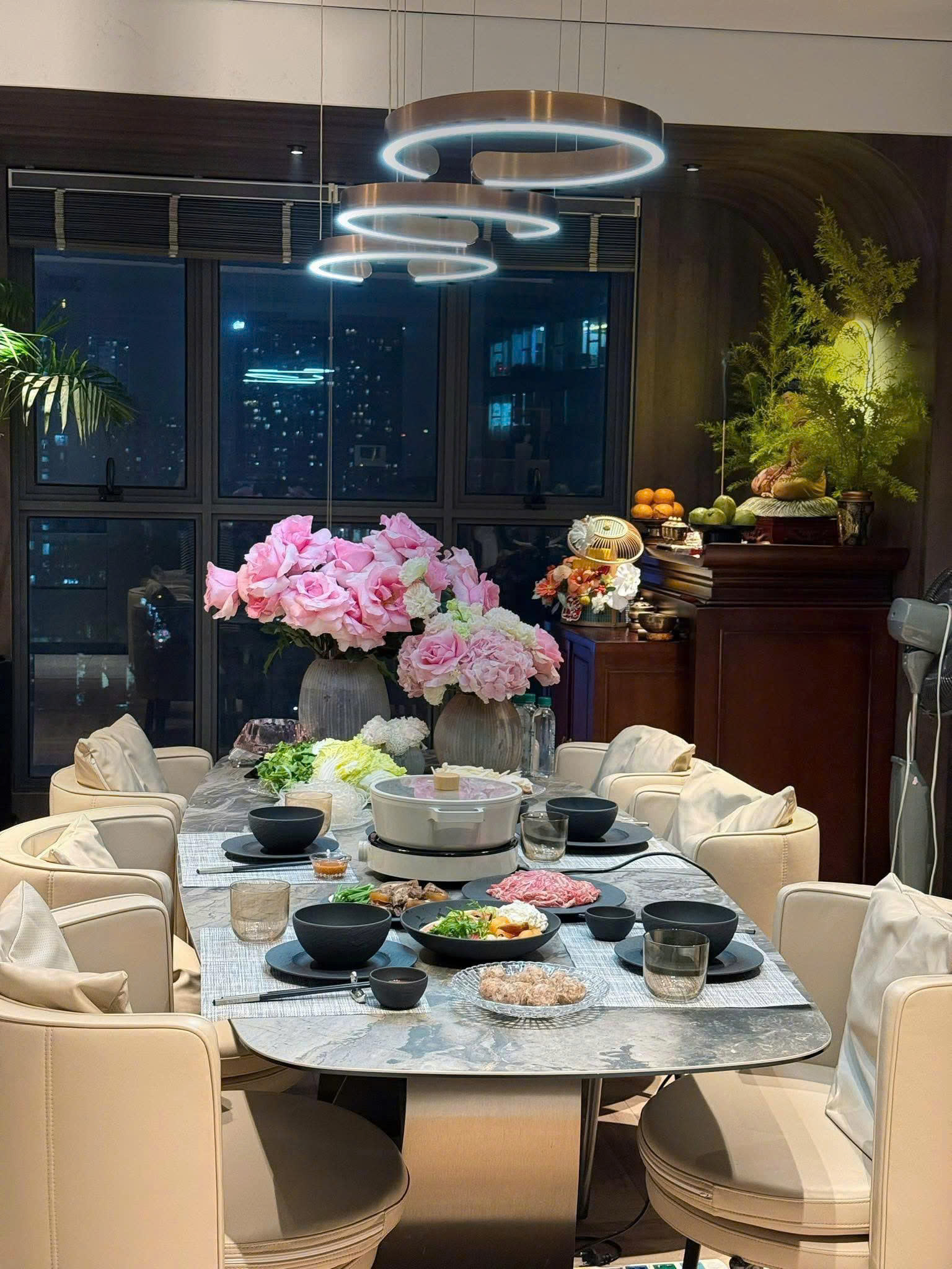 Set bát đĩa 16 món Villeroy Boch Manufacture Rock Hàng chính hãng