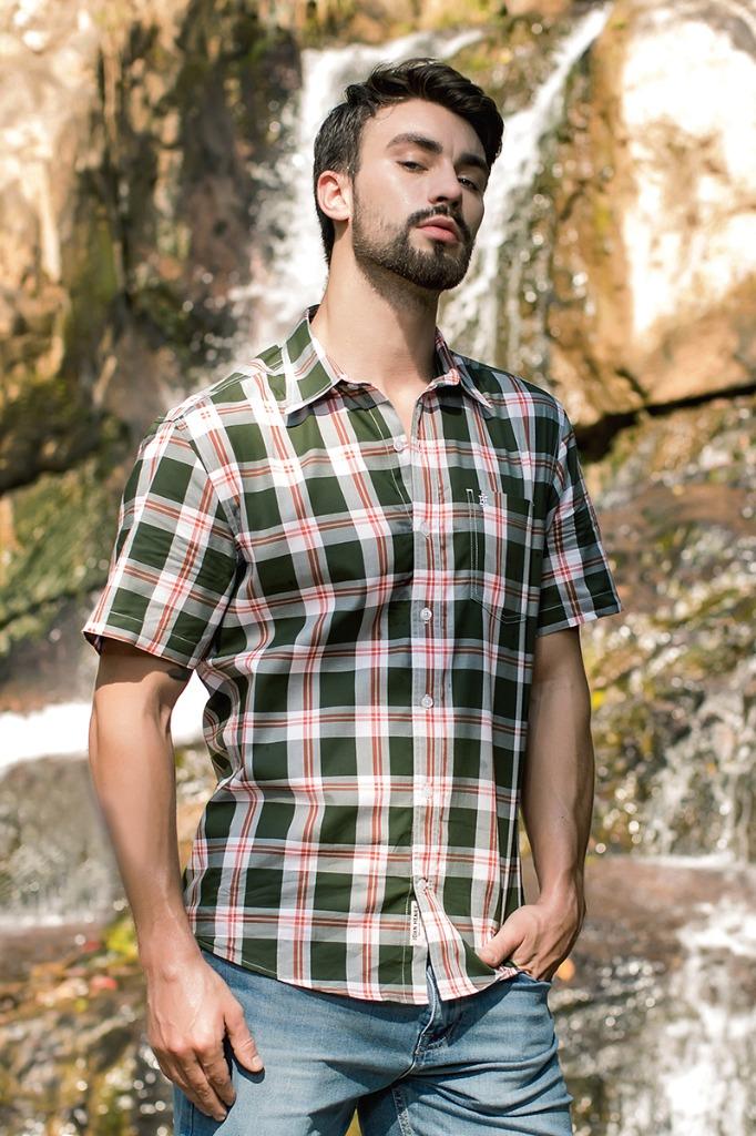 Áo sơ mi tay ngắn họa tiết caro WS21SS77T-SC
