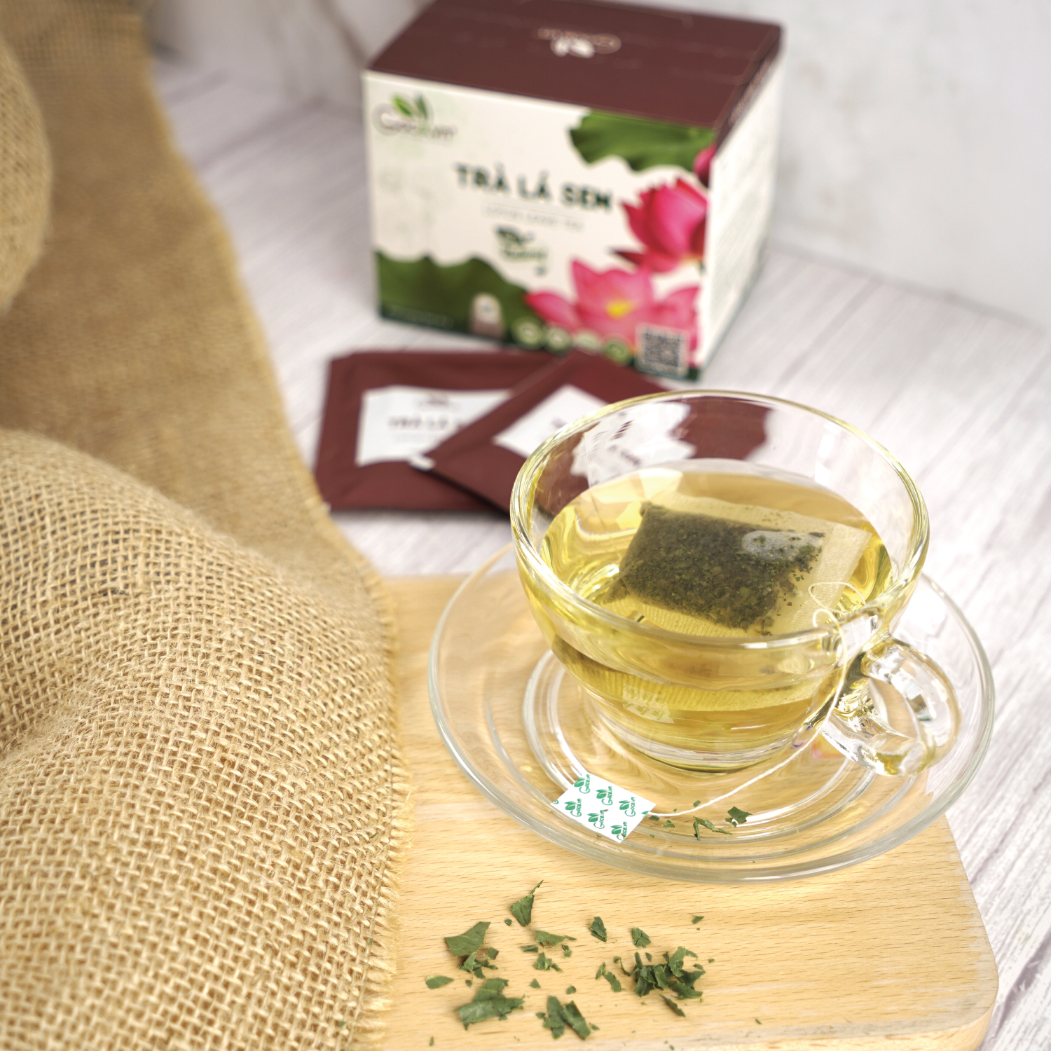 Combo An thần, Ngủ ngon (1 hộp Trà lá sen túi lọc 40g, 1 hộp Trà tim sen túi lọc 100g, 1 hộp Trà gạo lứt đậu đen túi lọc 140g)