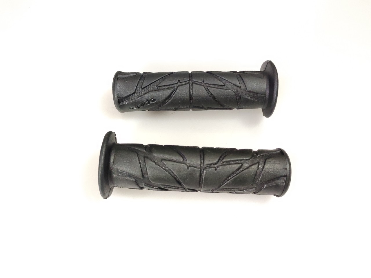 Cây ghi đông cho xe sport tặng bao tay