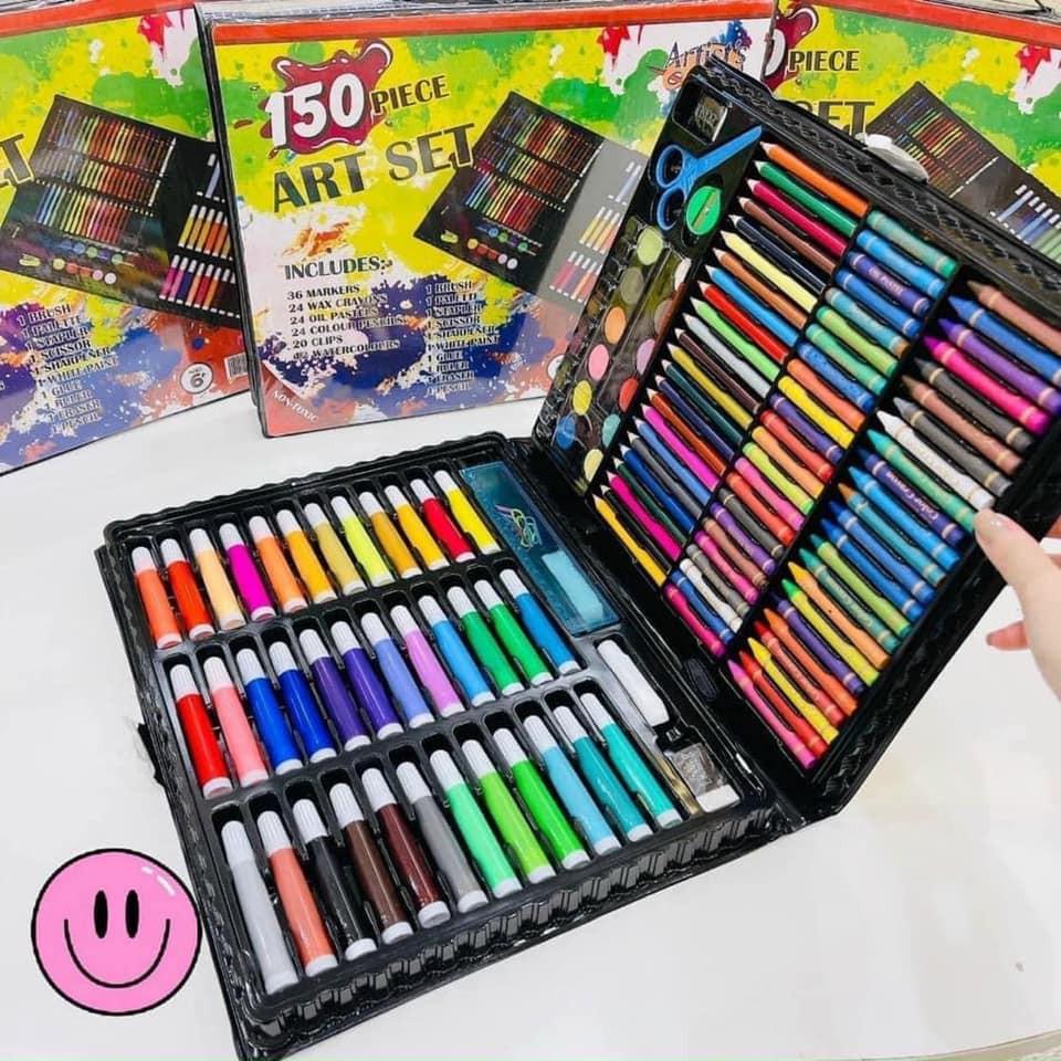 Hộp Màu 150 Chi Tiết - Bộ Sưu Tập Màu Nước Cho Bé Tập Tô Nhiều Chất Liệu