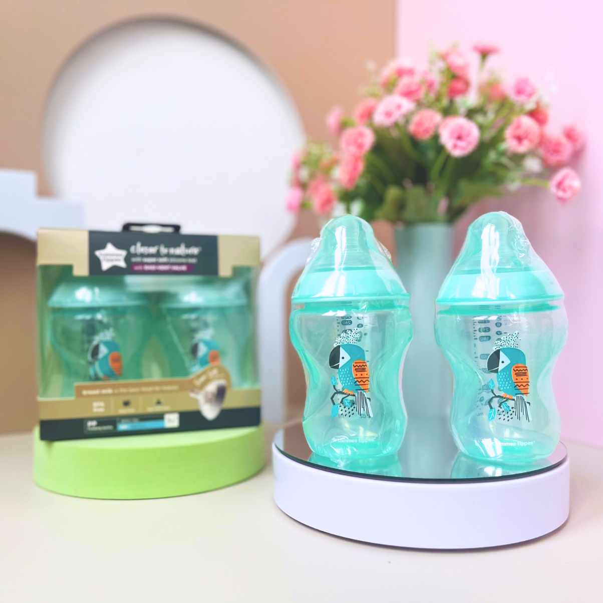 Bình Sữa Ty Siêu Mềm Tự Nhiên Tommee Tippee Closer To Nature 260ml, Núm Ty Đi Kèm 3-6 Tháng – Xanh Ngọc (Bình Đôi)