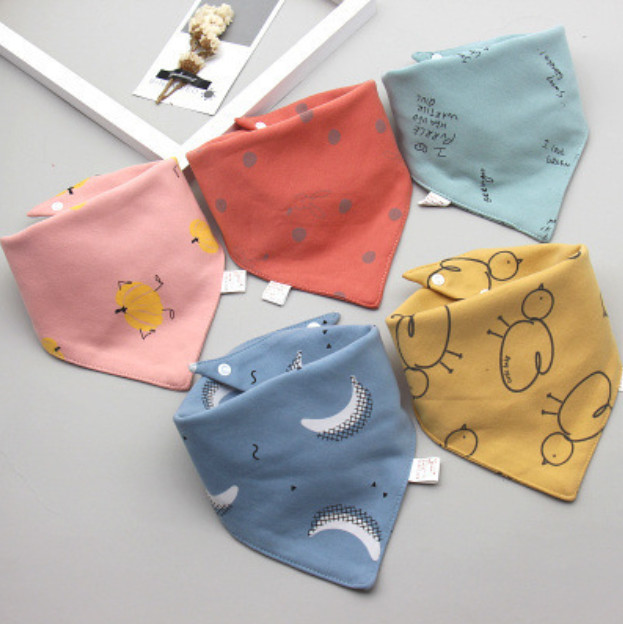 Set 5 khăn yếm tam giác cotton 3 lớp ngộ nghĩnh giữ ấm cổ cho bé trai bé gái