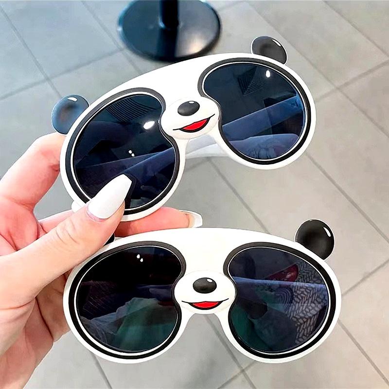 Kính Mát Gấu Trúc Hoạt Hình Dễ Thương Cho Bé D123