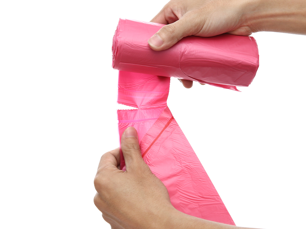 Lô 4 cuộn túi rác tiện dụng nhiều màu Inochi Soji