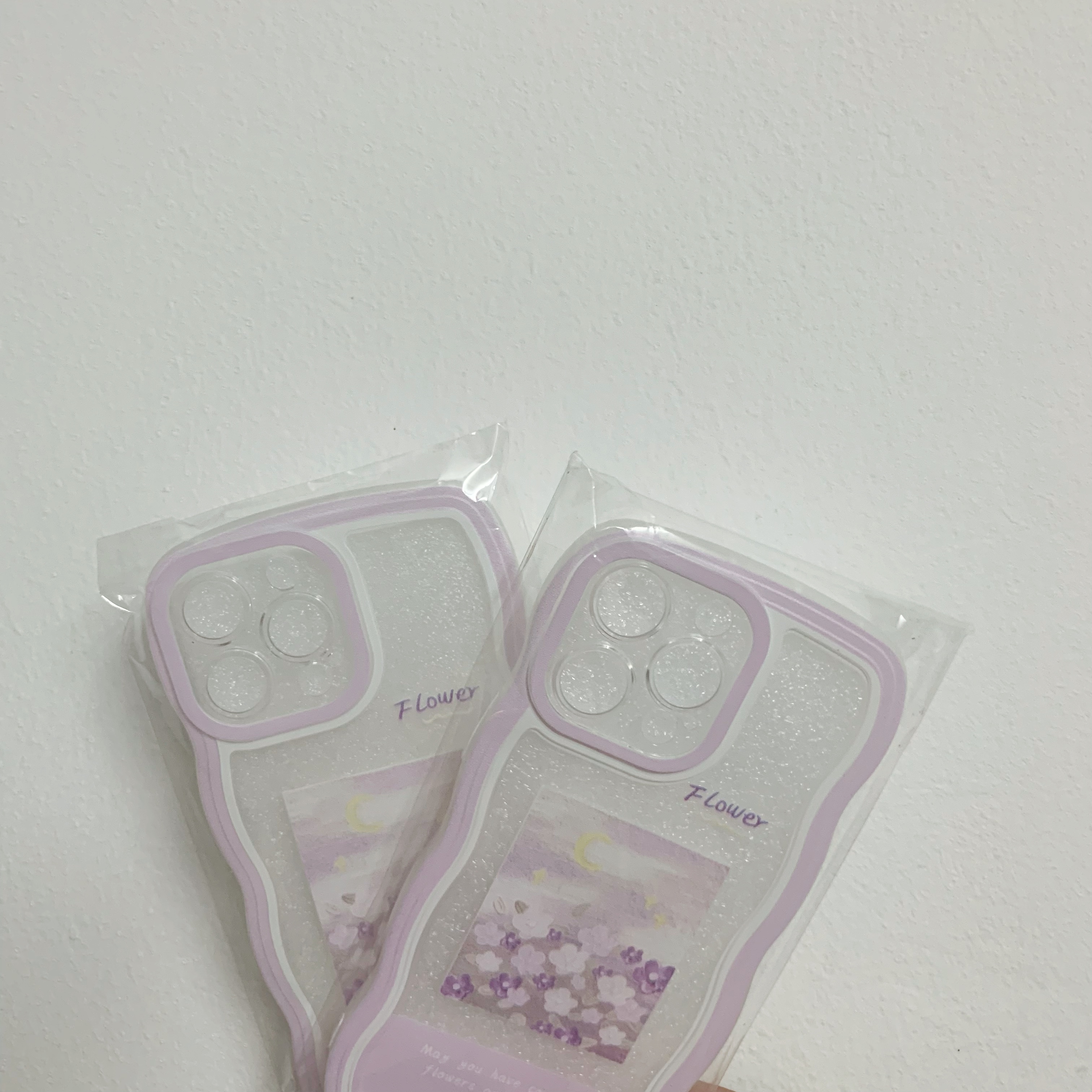 Ốp lưng Iphone chống sốc hình hoa tím dành cho Iphone 11 / Phone 11 Pro / Iphone 11 Pro Max / Iphone 12 / Iphone 12 Pro / Iphone 12 Pro Max / Iphone 13 / Iphone 13 Pro / IPhone 13 Pro Max / Iphone 14/ Iphone 14 Pro / Iphone 14 Pro Max