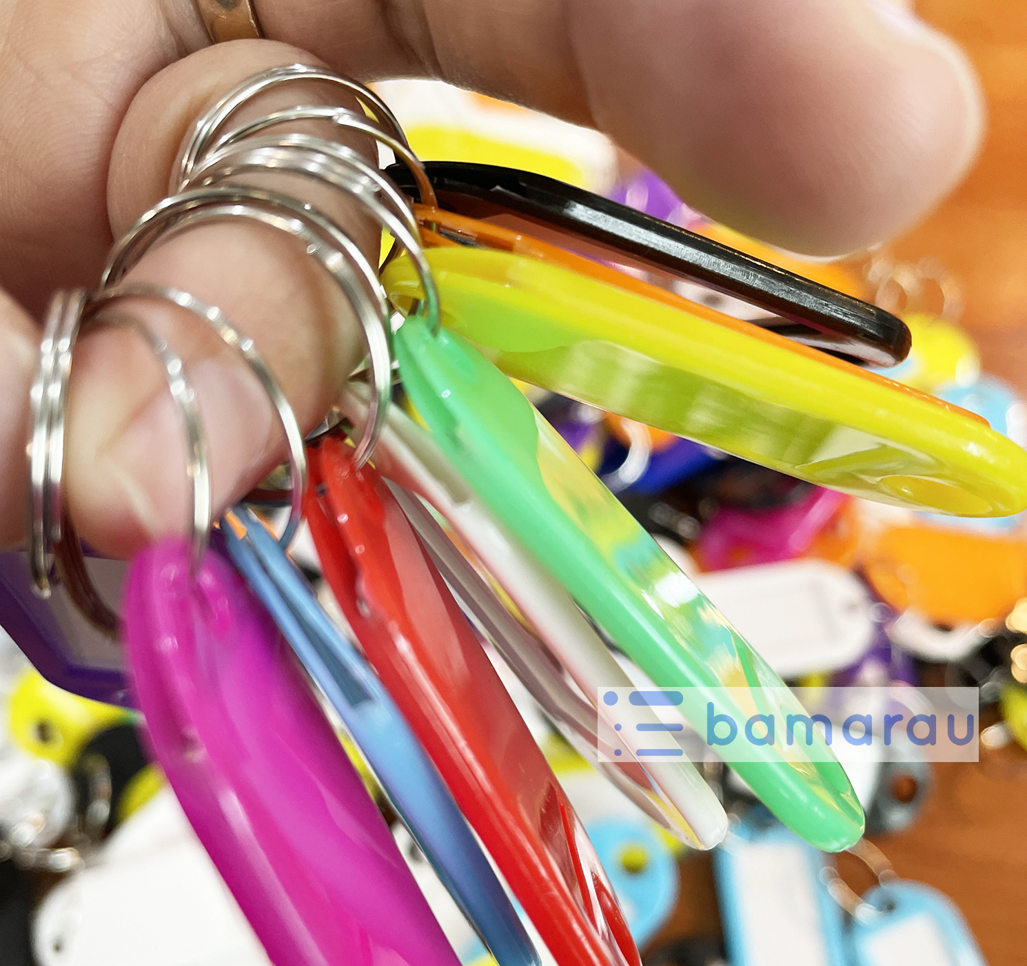 COMBO 10 bảng tên kèm móc chìa khoá tiện dụng cho người hay quên, nhà hàng, khách sạn, homestay... hiệu bamarau 10B1249