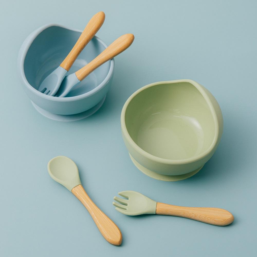 1 Bộ Dẻo Silicone Cho Bé BÁt Soild Bộ Đồ Ăn Chống Trơn Trượt Tô Kèm Thìa Nĩa Cho Bé Tự Ăn Bát trẻ Em Món Ăn