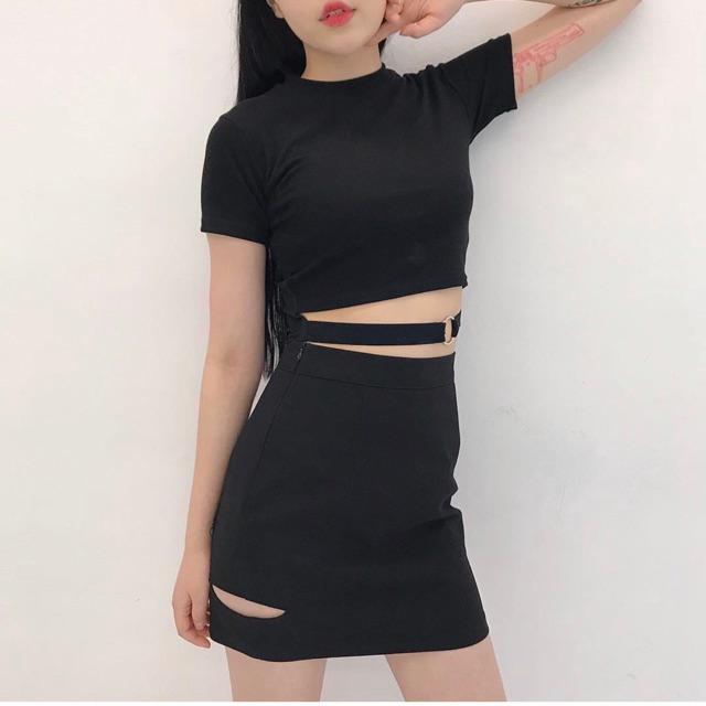 Áo Croptop Khoen Tròn Tay Ngắn