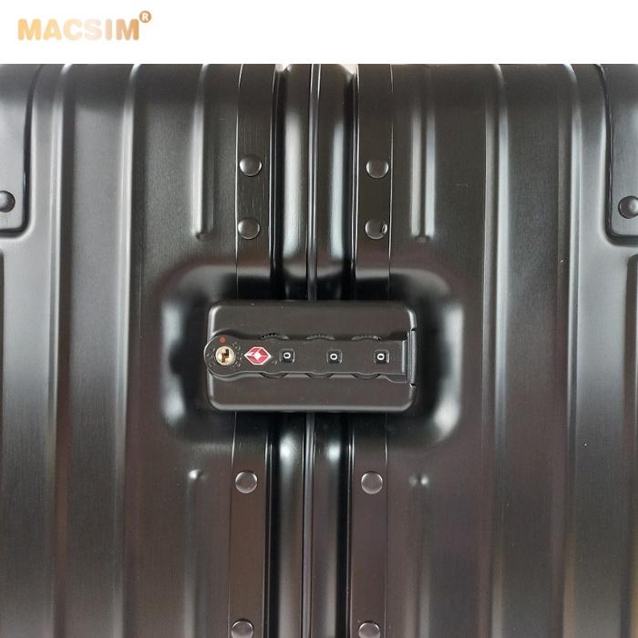 Vali hợp kim nhôm nguyên khối MS1104 Macsim cao cấp màu đen cỡ 26 inches