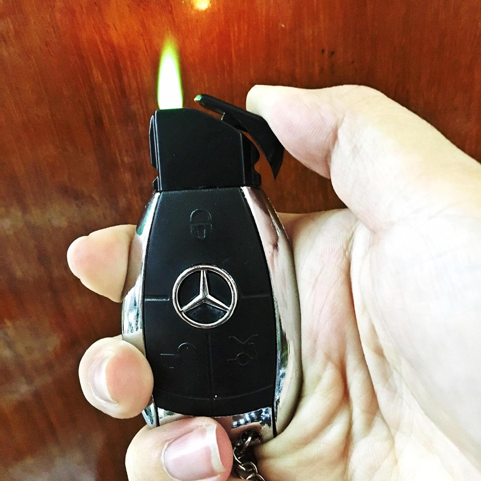 Bật Lửa Khè Móc Khóa Xe Ô Tô MERCEDES Cao Cấp - xài gas