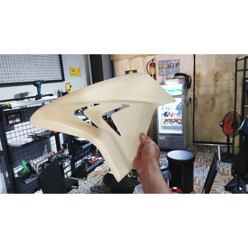 Cánh gà dành cho xe CBR650r mang cá