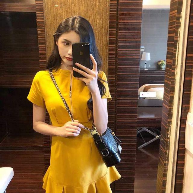 Váy ulzzang vàng siêu sexy