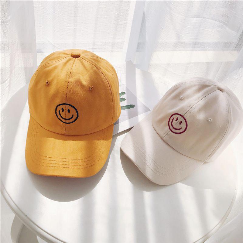 Mũ Lưỡi Trai Thêu Họa Tiết Mặt Cười