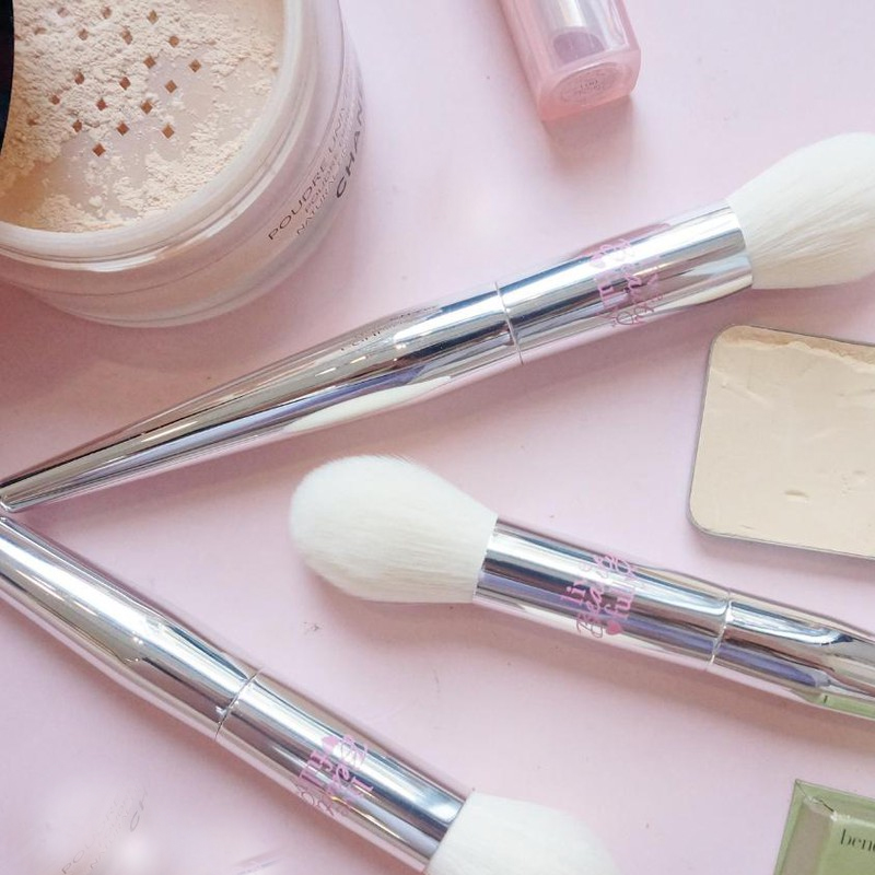 Cọ trang điểm Má Hồng IT Blush Brush