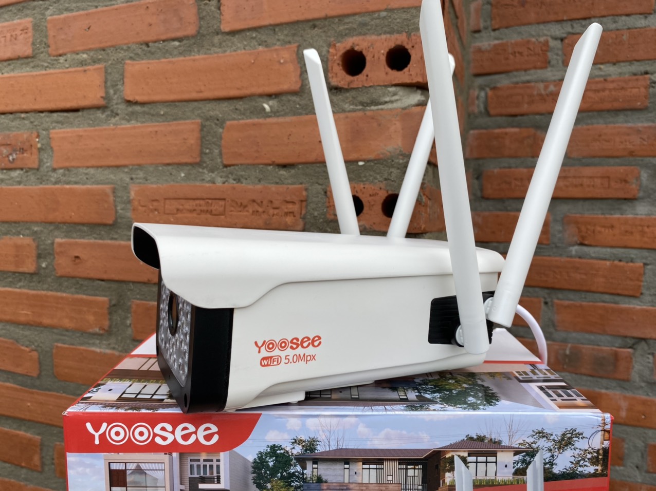 CAMERA WIFI YOOSEE NGOÀI TRỜI 218S 3MP hình ảnh siêu nét - BAN ĐÊM CÓ MÀU - ĐÀM THOẠI 2 CHIỀU - hàng nhập khẩu