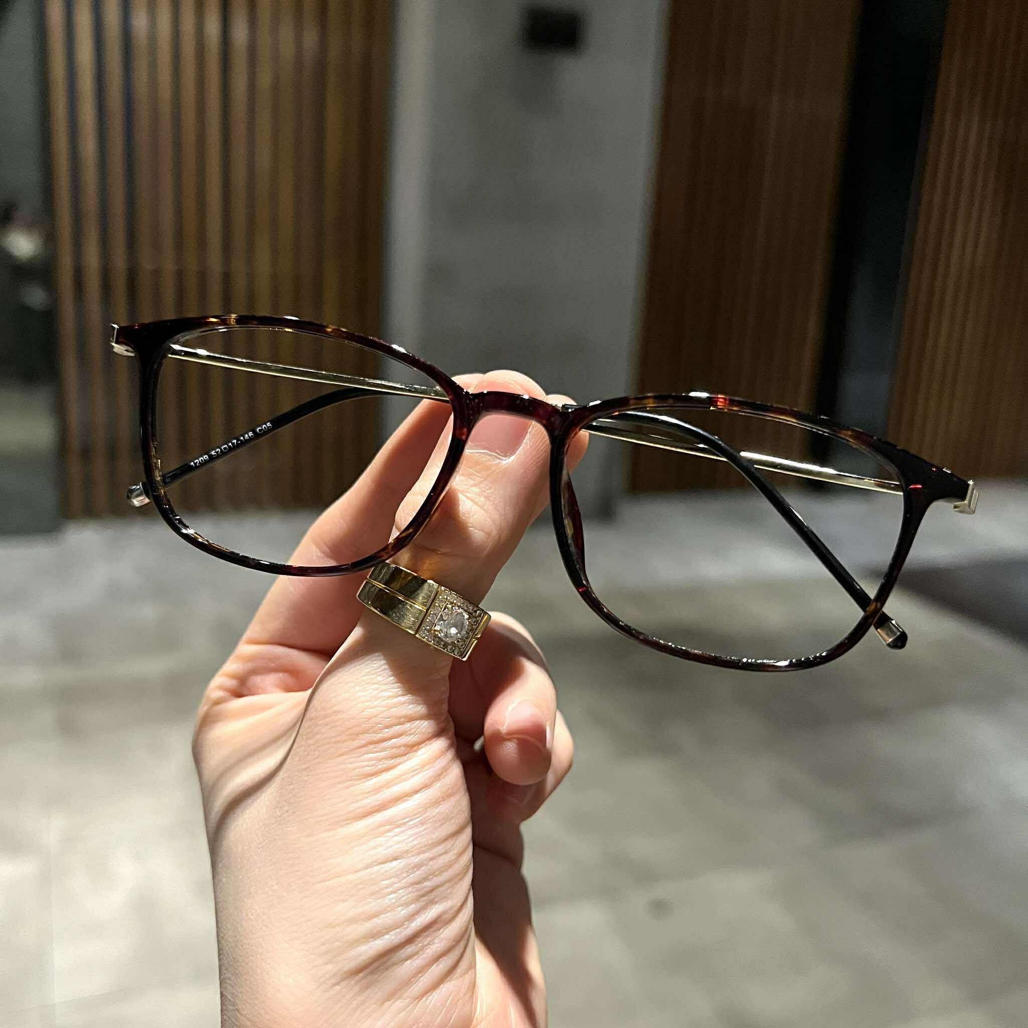 Kính Mắt bầu form nhỏ gọng kim loại tăm nhẹ cao cấp cho nam nữ