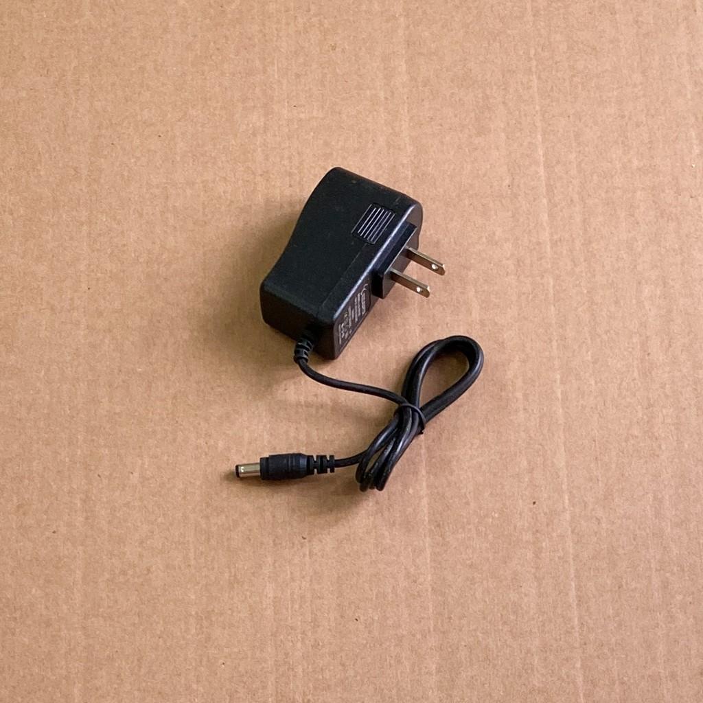 Nguồn adapter 5V 1A chân to