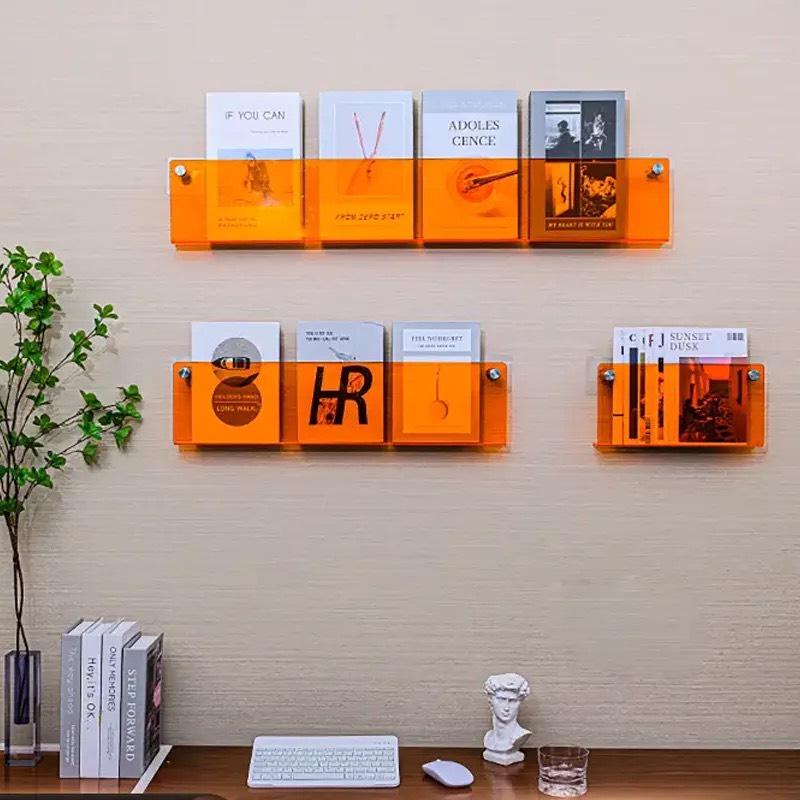 Kệ mica treo tường trưng bày tạp chí, sách, tranh, ảnh, nhiều màu sắc, nhiều kích thước - Vàng xuyên sáng