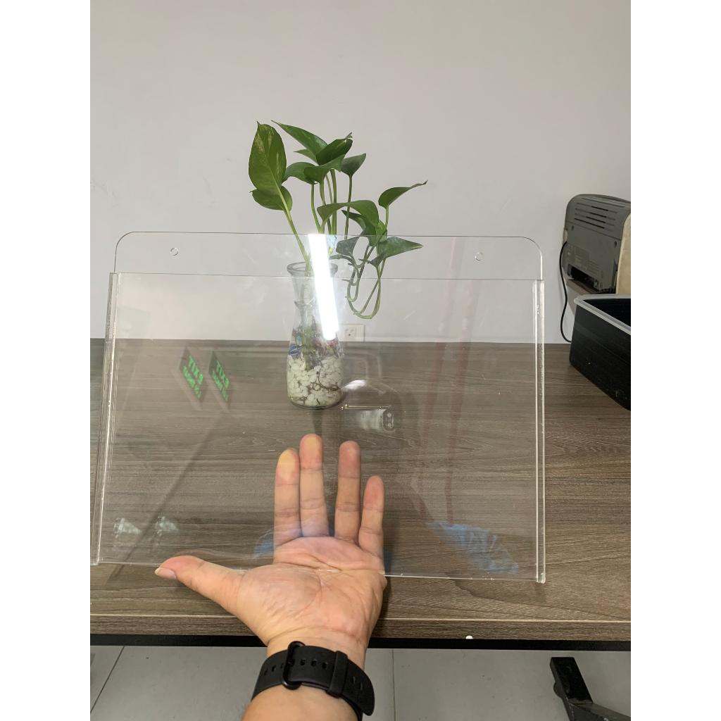 Hộp treo tường A4 loại ngang đựng tài liệu, tờ rơi