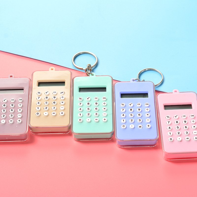 Móc Khoá Máy Tính Mini Mặt Sau Có Đồ Chơi Lăn Bi Vui Nhộn Màu Sắc Dễ Thương