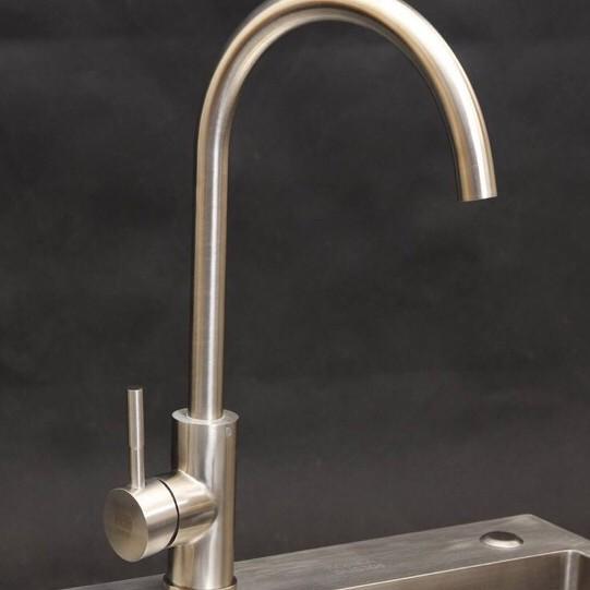 COMBO CHẬU RỬA CHEN 2 HỘC ,1 CÁNH +VÒI INOX 304+DÂY CÂP NƯỚC NHỰA