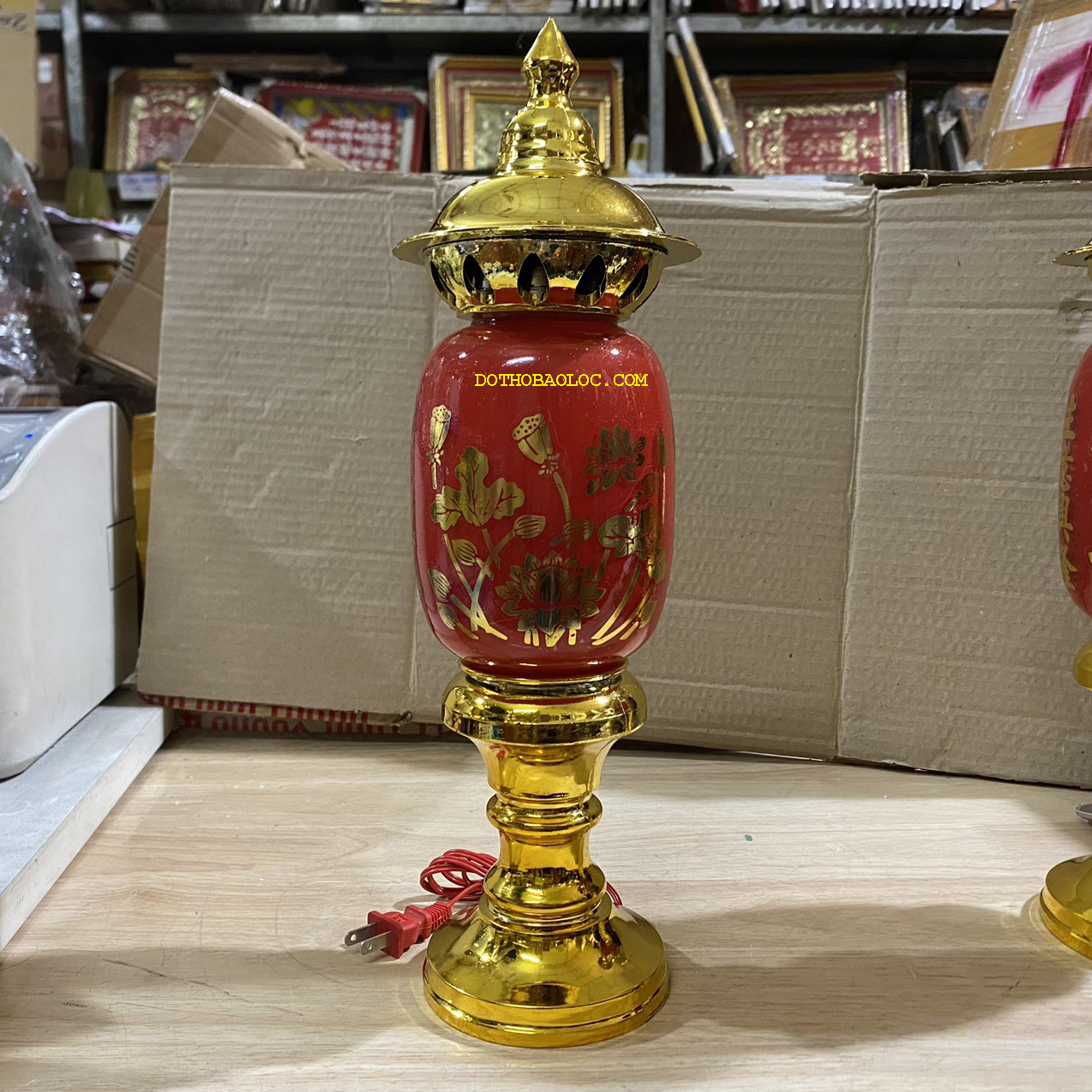Đèn thờ phú quý cao 40cm ngang 13cm