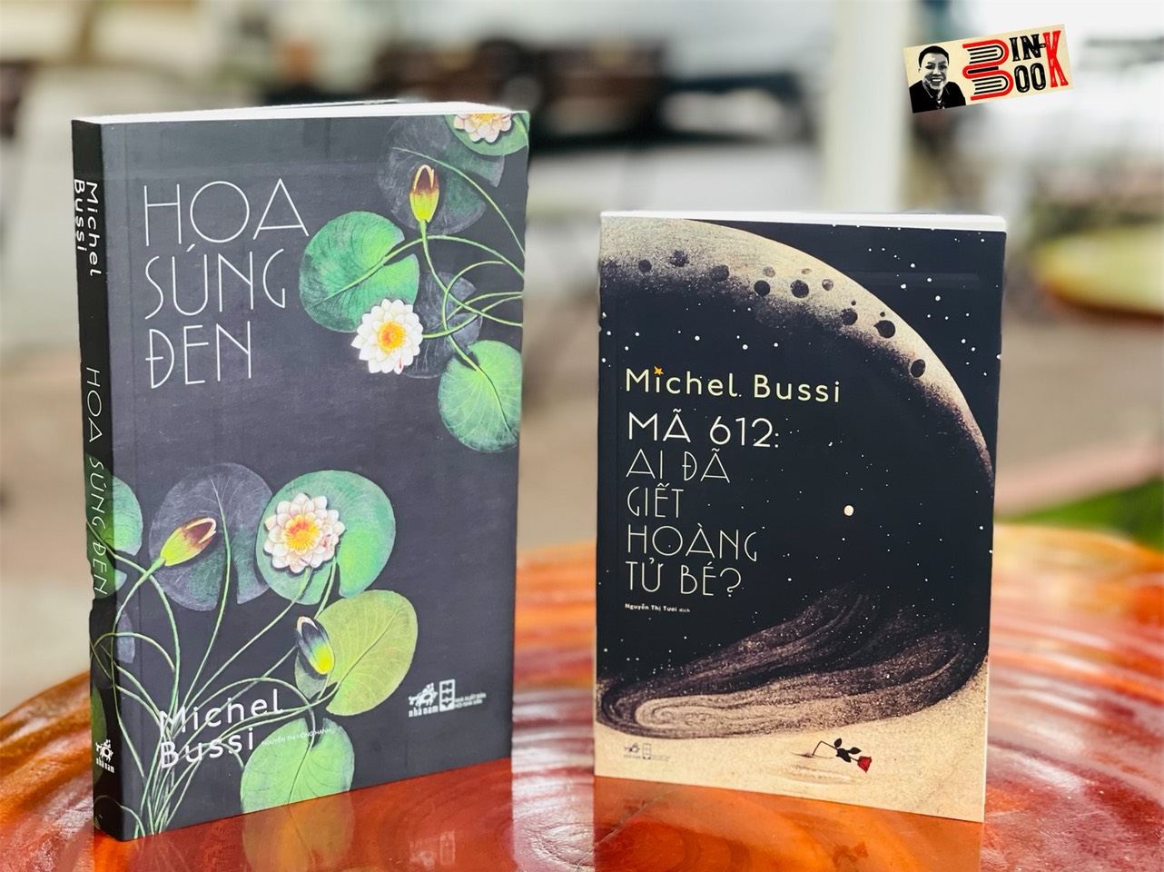 HOA SÚNG ĐEN - MÃ 612: AI ĐÃ GIẾT HOÀNG TỬ BÉ - Michel Bussi - Nhã Nam