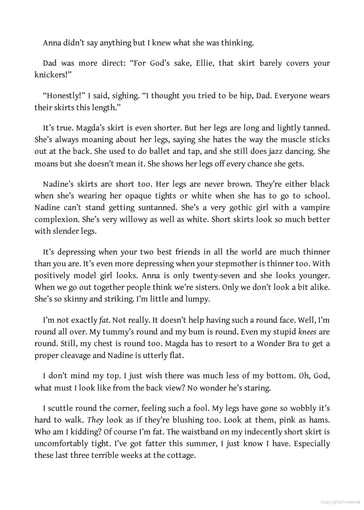 Sách ngoại văn: Girls in Love