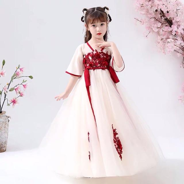 Quần áo cổ trang chụp ảnh cho bé gái