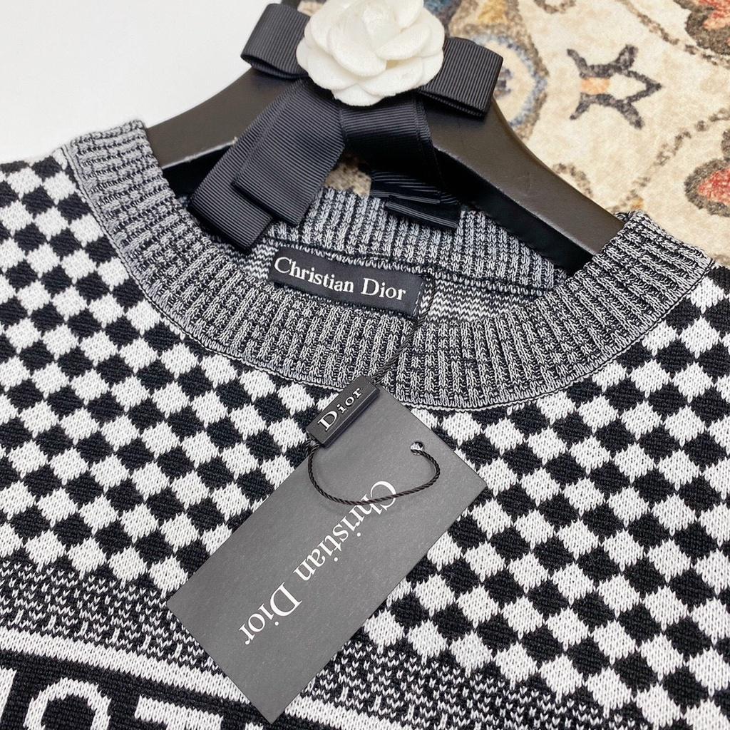 Set bộ len zic zac viền cực hot