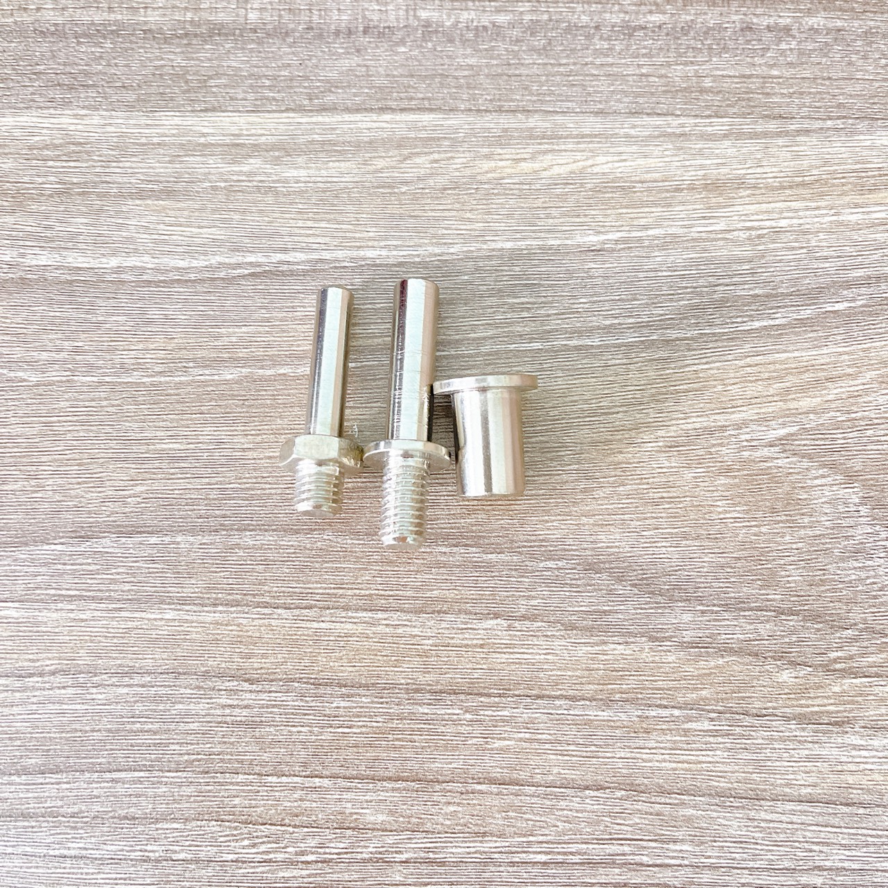 Cặp Chốt trước Ex 155 lắp như zin