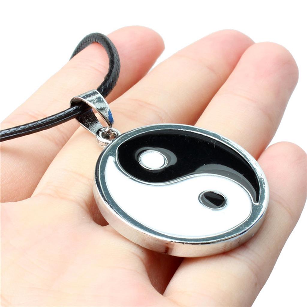 Metal Round Yin Yang Pendant on Adjustable PU Leath Cord Necklace Chain 20"