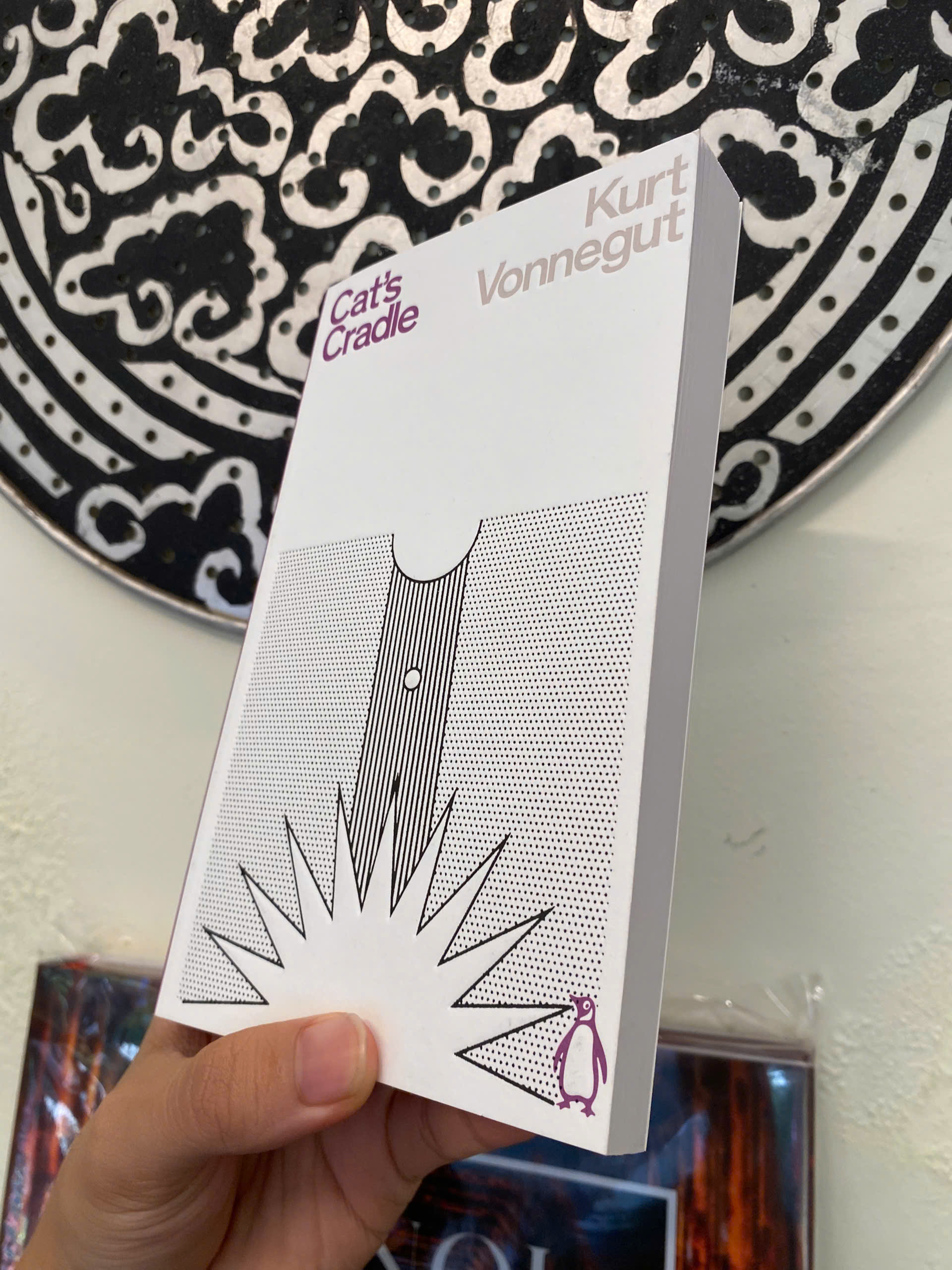 Sách - Cat's Cradle by Kurt Vonnegut | Classics Science Fiction / Ngoại văn Kinh điển Nhập khẩu