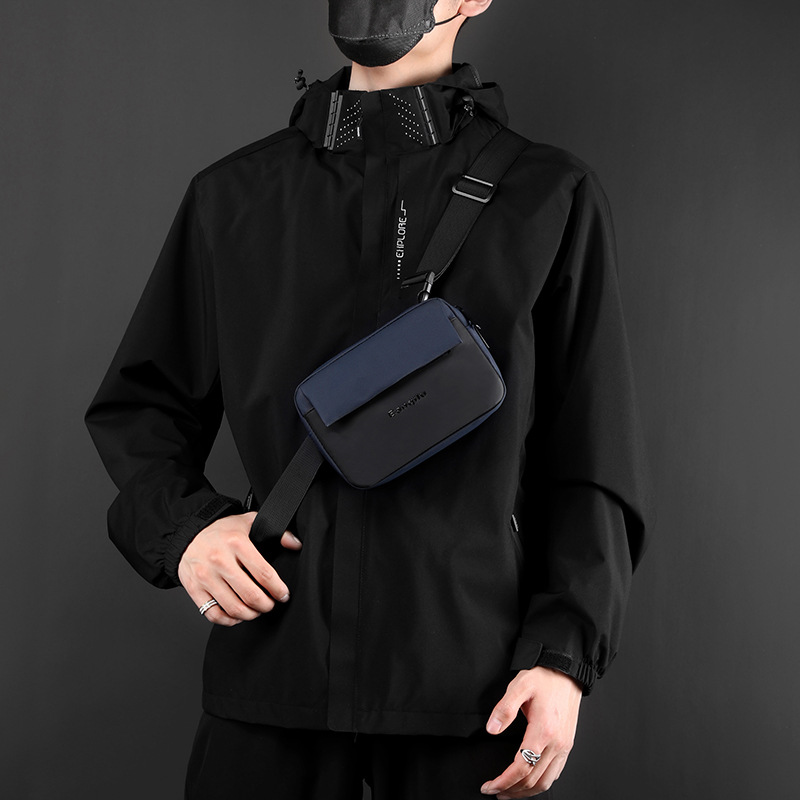 Túi đeo chéo nam phong cách mới - BEE GEE DCN9262