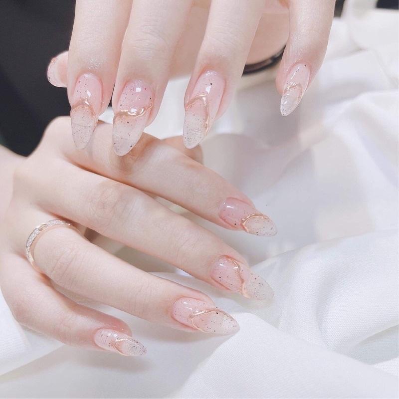 Nailbox thiết kế hoạ tiết bắt mắt hồng thạch sang trọng