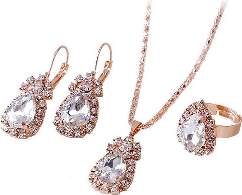 Dây chuyền, nhẫn và đôi khuyên tai đính đá hình giọt nước thiết kế ấn tượng