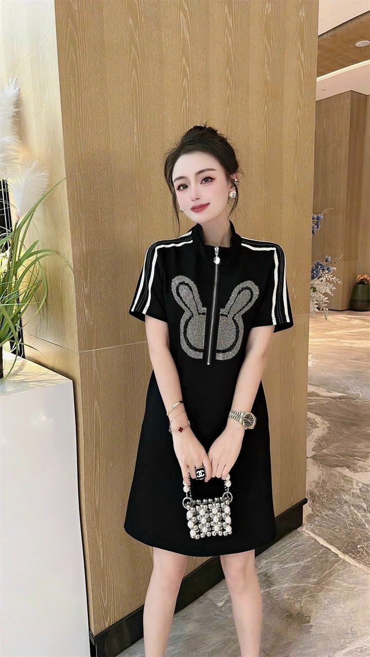 ĐẦM SUÔNG THUN CỔ KHÓA KẾT CƯỜM ĐÁ
