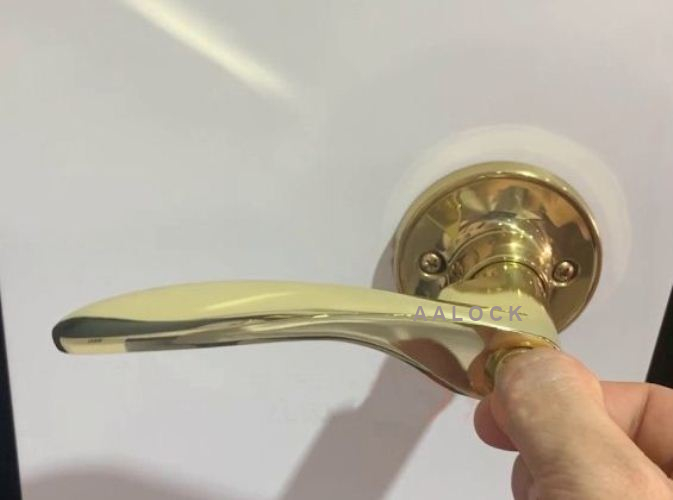 Khóa tay gạt Yale VL5322 US3 cho cửa WC- khóa tròn gạt cao cấp