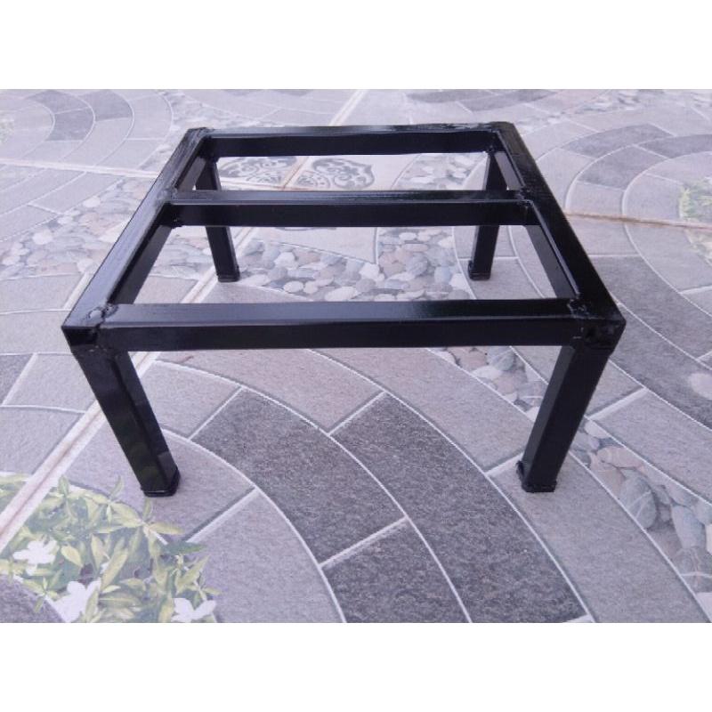 Kệ Vuông kê chậu hoa, cây cảnh kích thước 20cmx20cm. cao 20cm. hộp sắt 20*20mm