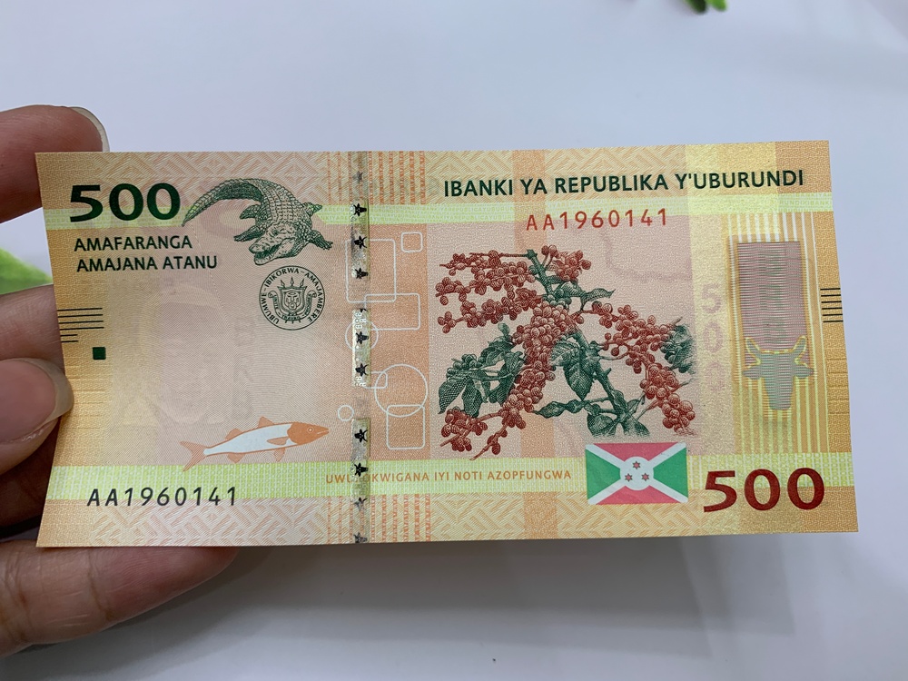 Tờ tiền 500 Burundi màu vàng đẹp mắt - quốc gia nghèo nhất thế giới