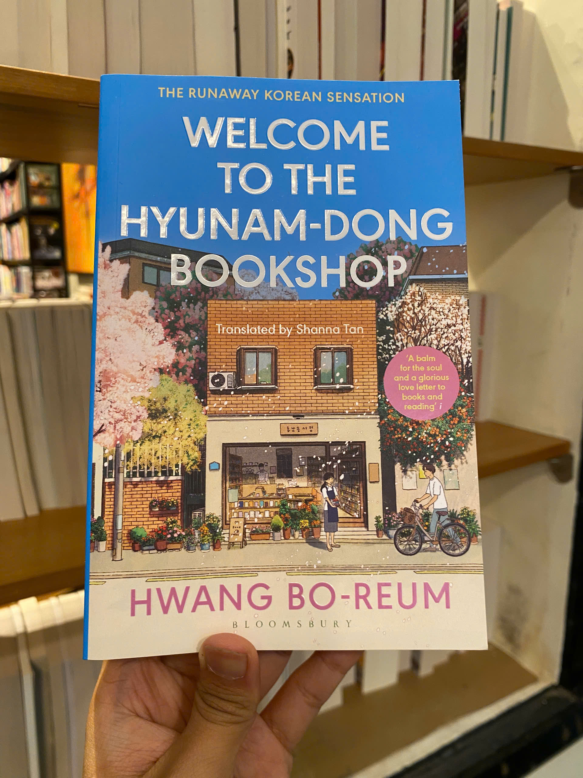 Sách - Welcome to the Hyunam-dong Bookshop: The heart-warming Korean sensation by Hwang Bo-reum