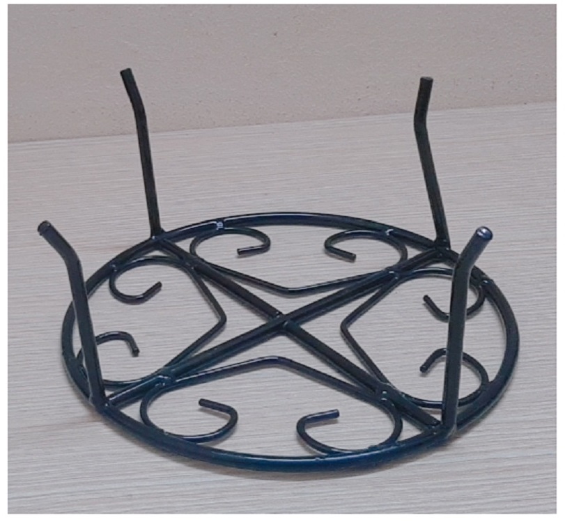 1 Kệ Sắt Đỡ Chậu Hoa Nhựa - ĐK 21.5cm, Cao 10.5cm