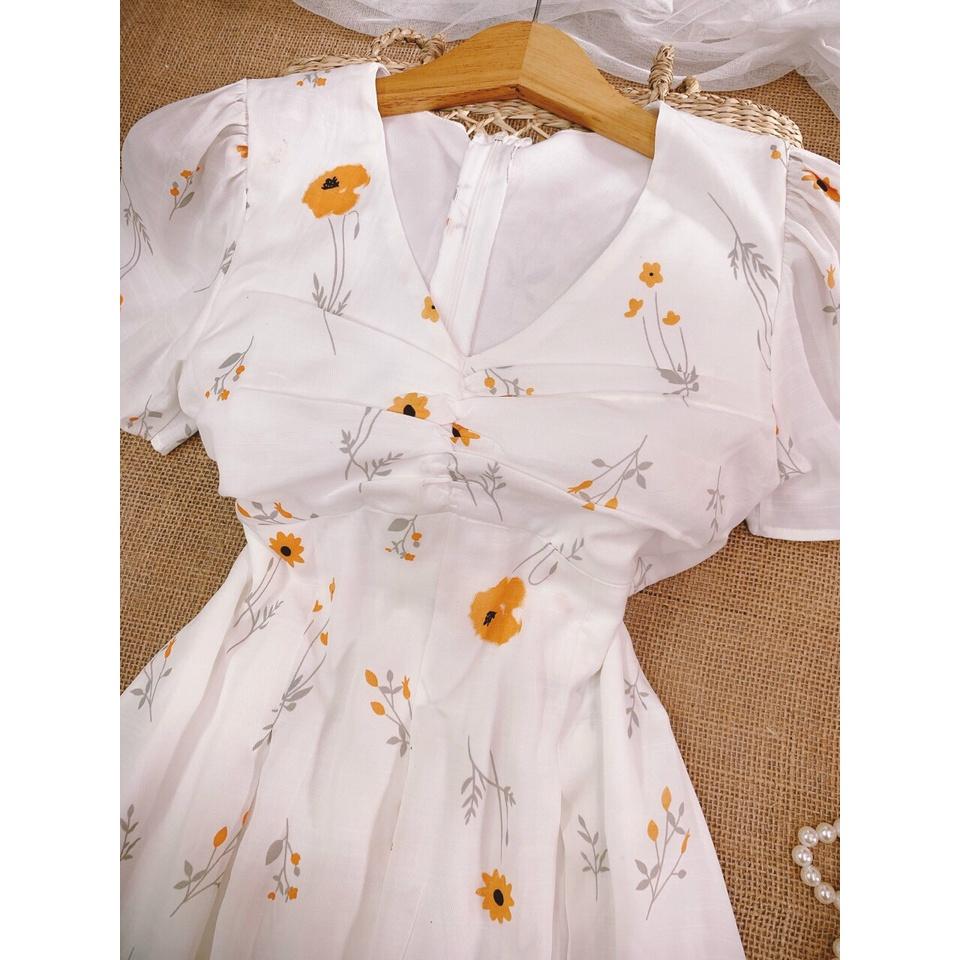 Váy hoa cổ V, Đầm trắng cổ tim Cao Cấp dáng xòe dài, phong cách Vintage hoa đỏ tay ngắn, mặc dự tiêc công sở - MiNhi